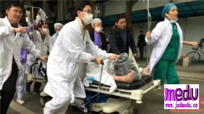 幸存者张卫兵:大学中南医院泌尿外科主任医师张卫兵被患者曾红平砍伤