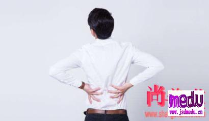 腰肌劳损的症状表现，专业联合用药及注意事项