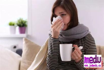 葱豉汤的做法功效与作用:治疗风热感冒所致的头痛、发热、咳嗽、咽痛